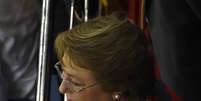 Presidente chilena Michelle Bachelet assiste à estreia da seleção chilena na Copa do Mundo  Foto: Reuters