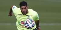 Hulk durante treino da seleção em Teresópolis. 09/12/2014.  Foto: Stringer / Reuters