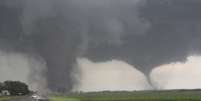 <p>As cidade de Pilger foi a mais afetada pelo tornado</p>  Foto: Reuters