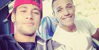 <p>Sanchez e Neymar são amigos no Barcelona</p>  Foto: Instagram / Reprodução