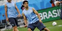 <p>Suárez deve voltar ao time titular do Uruguai</p>  Foto: Damir Sagolj / Reuters