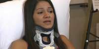 <p>Daiana Costa está usando um colar cervical </p>  Foto: NBC News / Reprodução