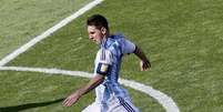 <p>Ap&oacute;s gol salvador, Messi foi poupado de cr&iacute;ticas diretas</p>  Foto: Reuters