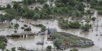 <p>Imagem mostra, em&nbsp;uma vista a&eacute;rea, uma &aacute;rea alagada pelas chuvas torrenciais na Bulgaria</p>  Foto: Reuters