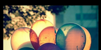 Em dia de aniversário de suposto affair, Grazi posta foto de balões  Foto: Instagram / Reprodução