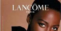 <p>Lupita Nyong'o na peça publicitária da marca francesa de cosméticos Lancôme</p>  Foto: @lupitanyongo/Instagram / Reprodução