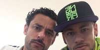 <p>Neymar posta selfie com Fred no Instagram</p>  Foto: @neymarjr/ Instagram / Reprodução