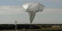 <p>Balão de alta altitude testa tecnologia que poderia ser usada para pousar em Marte</p>  Foto: NASA / AP