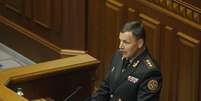 <p>O coronel-geral Valeri Gueletéi discursa no Parlamento ucraniano, em Kiev, em 3 de julho</p>  Foto: Valentyn Ogirenko / Reuters