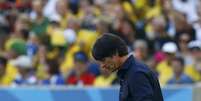 <p>Técnico da Alemanha, Joachim Löw, não mostrou surpresa com a possibilidade do Brasil jogar com três volantes</p>  Foto: Darren Staples / Reuters