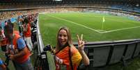 Danielle Winits esteve na beira do gramado do Mineirão, em Belo Horizonte, antes da partida entre Brasil e Alemanha, pela semi-final da Copa do Mundo, nesta terça-feira   Foto: William Volcov /BPP / AgNews