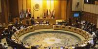 <p>Representantes da Liga Árabe e deputados dos ministros das Relações Exteriores árabes em reunião no Cairo, em 15 de junho</p>  Foto: Asmaa Waguih / Reuters