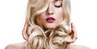 Cabelo claro requer cuidado especial com hidratação     Foto: Shutterstock