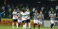 Figueirense abriu o placar no início da partida  Foto: Geraldo Bubniak / Gazeta Press