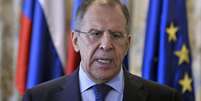 <p>"Esse crime vil será investigado com todo o rigor da lei", disse Serguei Lavrov</p>  Foto: Srdjan Zivulovic / Reuters