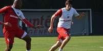 <p>Kaká treina bem no São Paulo e pode estrear no domingo</p>  Foto: Site Oficial/ saopaulofc.net / Divulgação