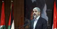 <p>O líder do Hamas, Khaled Meshaal, fala durante entrevista coletiva em Doha, em 23 de julho</p>  Foto: Srtinger / Reuters