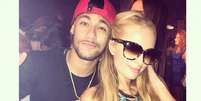 Neymar encontra Paris Hilton em Ibiza   Foto: @parishilton/Instagram / Reprodução