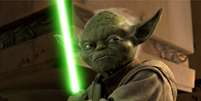 <p>Longe, muito longe ... mestres Jedi terão que esperar por um sabre de luz na vida real</p>  Foto: Lucasfilm / Reprodução