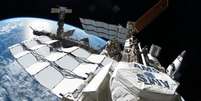 Cientistas russos encontram vida fora da Estação Espacial Internacional  Foto: Nasa / Twitter