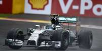 Rosberg cravou a primeira colocação no grid do GP da Bélgica  Foto: Laurent Dubrule / Reuters