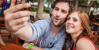 <p>Aplicativos permitem que você envie fotos, vídeo e textos que desaparecem em segundos</p>  Foto: iStock