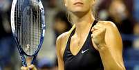 <p>Sharapova vibra com mais uma vitória em NY</p>  Foto: Al Bello / AFP