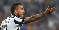 <p>Tevez é um dos principais jogadores da Juventus</p>  Foto: Marco Bertorello / AFP