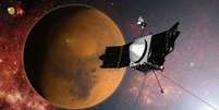 <p>Em ilustração fornecida pela NASA, a sonda Maven se aproxima de Marte em uma missão para estudar a atmosfera do planeta vermelho</p>  Foto: NASA / AP