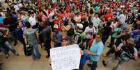 <p>Manifestantes do MTST se concentraram no Largo da Batata</p>  Foto: Leonardo Benassatto / Futura Press