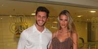 <p>Klebber Toledo e Yasmin Brunet foram destaque de desfile em S&atilde;o Paulo</p>  Foto: Raphael Castello / AgNews