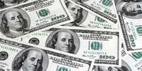 <p>Dólar recua após o resultado do primeiro turno das eleições</p>  Foto: Thinkstock