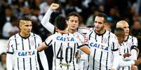 <p>Corinthians supera Sport na Arena em Itaquera</p>  Foto: Alexandre Schneider / Getty Images 