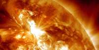 <p>Tempestades solares afetam satélites e redes elétricas na Terra</p><p> </p>  Foto: Nasa