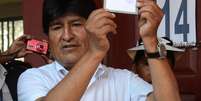 Evo Morales venceu as eleições e vai exercer seu terceiro mandato   Foto: AIZAR RALDES / AFP