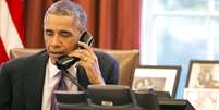 <p>Durante uma conversa telef&ocirc;nica, os presidentes Obama (foto) e Hollande pediram que a comunidade internacional ajude a combater o v&iacute;rus ebola&nbsp;</p>  Foto: Jacquelyn Martin / AP