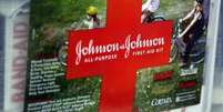 <p>Kit de primeiros-socorros da Johnson & Johnson em loja de Westminster, Colorado, nos EUA</p>  Foto: Rick Wilking / Reuters