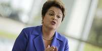 Presidente Dilma Rousseff concede entrevista à imprensa em Brasília, no início de outubro. 10/10/2014  Foto: Ueslei Marcelino / Reuters