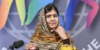 <p>Vencedora do Nobel da Paz 2014, Malala Yousafzai discursa durante&nbsp;cerim&ocirc;nia de recebimento do pr&ecirc;mio&nbsp;Crian&ccedil;as do Mundo, na Su&eacute;cia, em 29 de outubro</p>  Foto: Anders Wiklund/TT News Agency / Reuters
