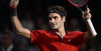 Federer vibra com vitória sobre francês  Foto: Franck Fife / AFP