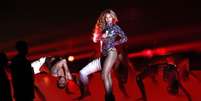 REFILING - CORRECTING PHOTOGRAPHERS NAME IN CAPTION - Beyonce performs a medley of songs during the 2014 MTV Video Music Awards in Inglewood, California August 24, 2014.  Foto: Mario Anzuoni (UNITED STATES  - Tags: ENTERTAINMENT) / Reuters