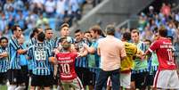 <p>D'Alessandro foi o mais irritado na confusão que aconteceu em campo</p>  Foto: Vinicius Costa / Getty Images 