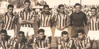 Equipe de 1948 ainda com Baltazar, que depois foi para o Corinthians  Foto: Arquivo pessoal de S&eacute;rgio Silveira
