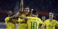 Firmino mostrou que tem estrela. Convocado pela primeira vez para a Seleção de Dunga, ele marcou o gol da vitória contra a Áustria. E foi um golaço!  Foto: Leonhard Foeger / Reuters