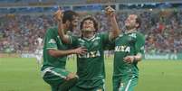 Camilo comemora gol para a Chapecoense  Foto: Fernando Soutello / Agif / Gazeta Press