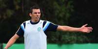 L&uacute;cio treinou normalmente no Palmeiras  Foto: Sergio Barzaghi / Gazeta Press