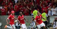 <p>Fabrício comemora gol que lhe salvou de mais críticas</p>  Foto: Vinicius Costa / Futura Press