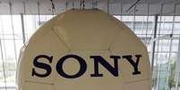 <p>Sony também não planeja renovar seu contrato de patrocínio de futebol com a Fifa no ano que vem</p>  Foto: Kim Kyung-Hoon / Reuters