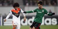 Brasileiro Taison esteve em campo pelo Shakhtar  Foto: Gleb Garanich / Reuters