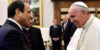 <p>&nbsp;Abdel Fatah al Sissi e o Papa Francisco durante encontro no Vaticano, em 24 de novembro</p>  Foto: Gabriel Bouys  / AFP